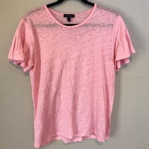 Pink top with puffed sleeves
